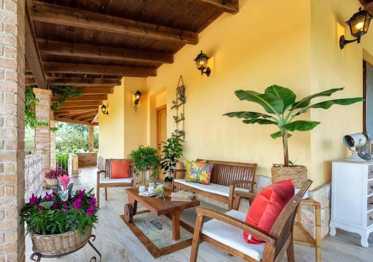 Villa Dolores , With A Spectacular Swimming Pool With Hydromassage And A Big Garden For The Children - Iun S3325 Alghero 0*,